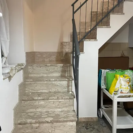 Residenza Mary Angela דירה